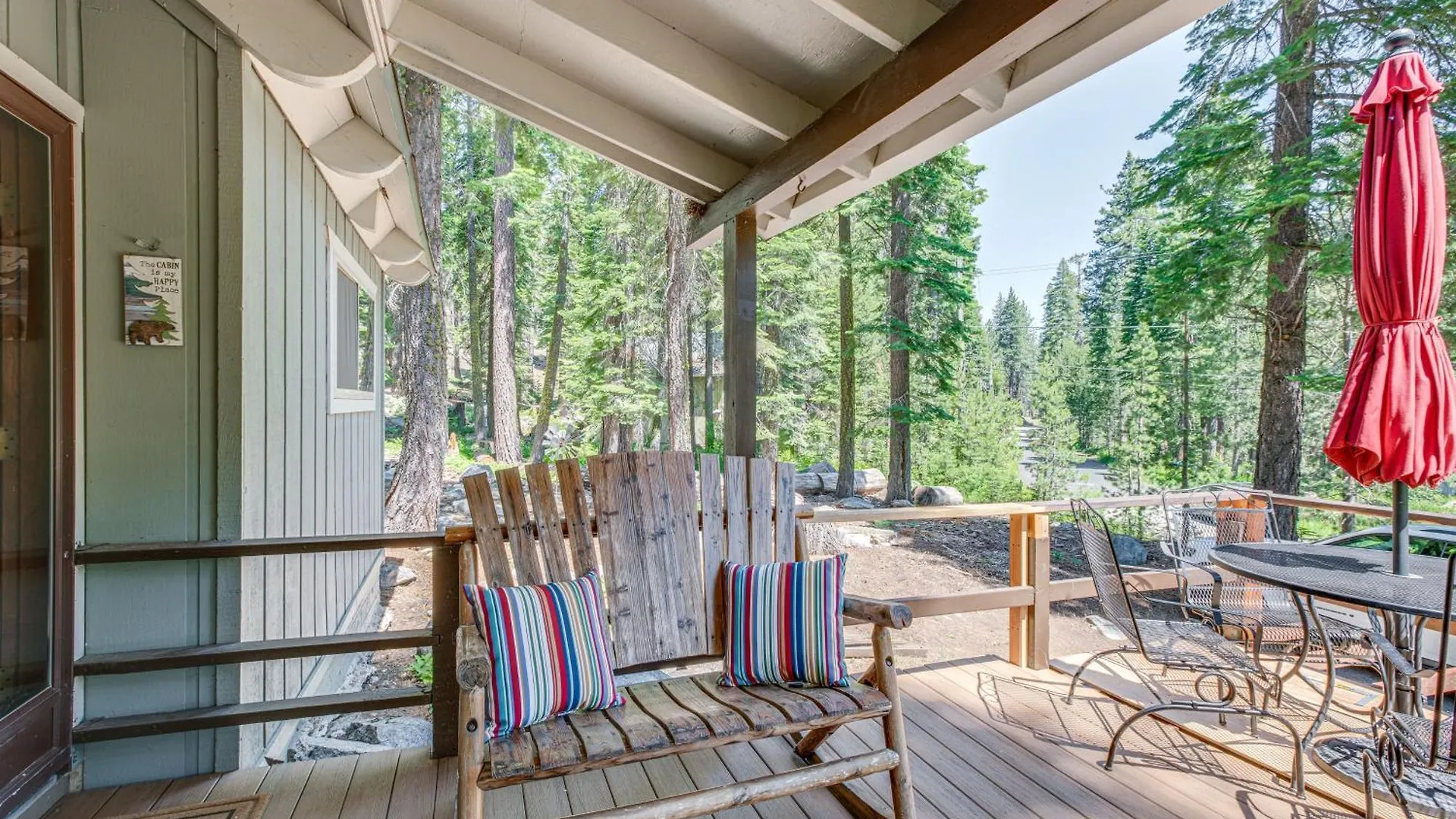 Private Tahoe Mtn Cabin Backing To The Forest! South Lake Tahoe 0*,