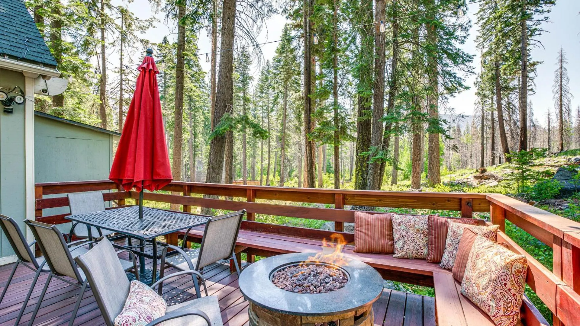 Private Tahoe Mtn Cabin Backing To The Forest! South Lake Tahoe