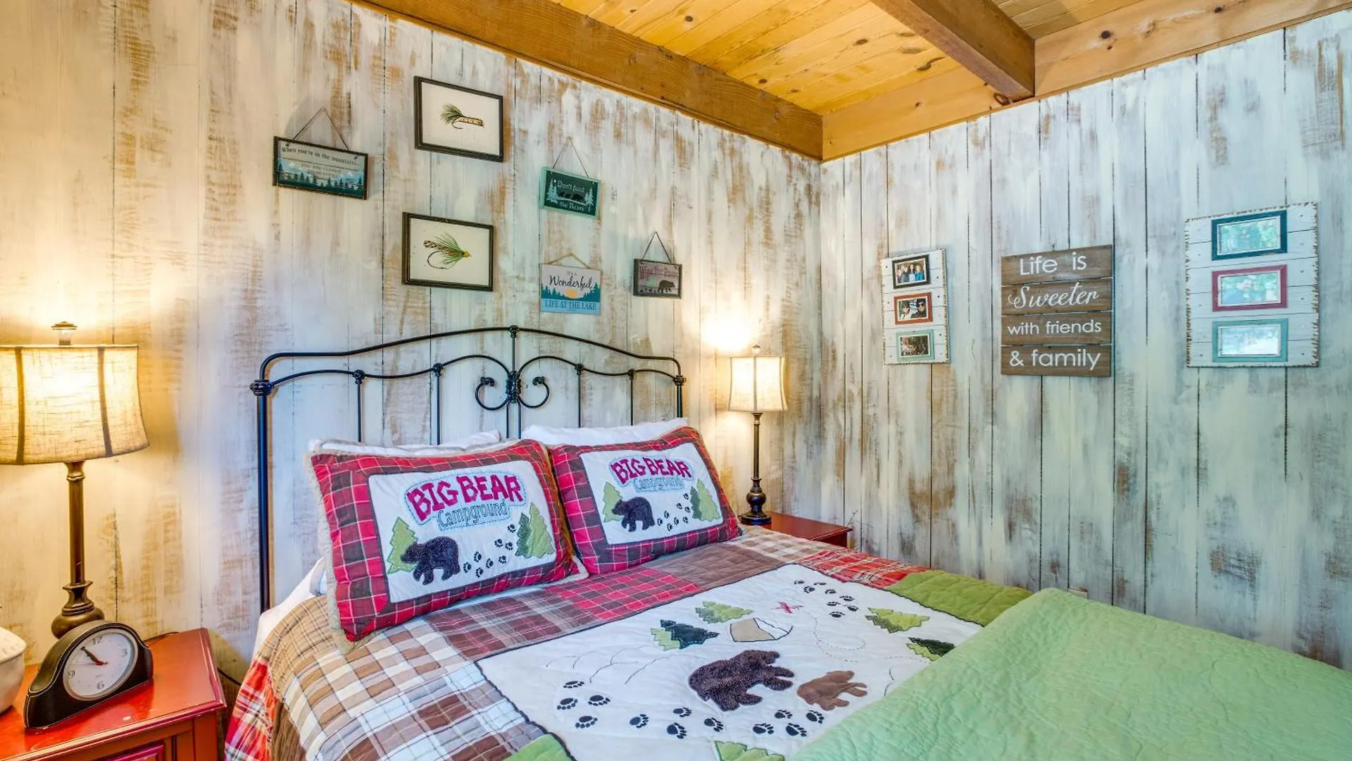Private Tahoe Mtn Cabin Backing To The Forest! 南太浩湖