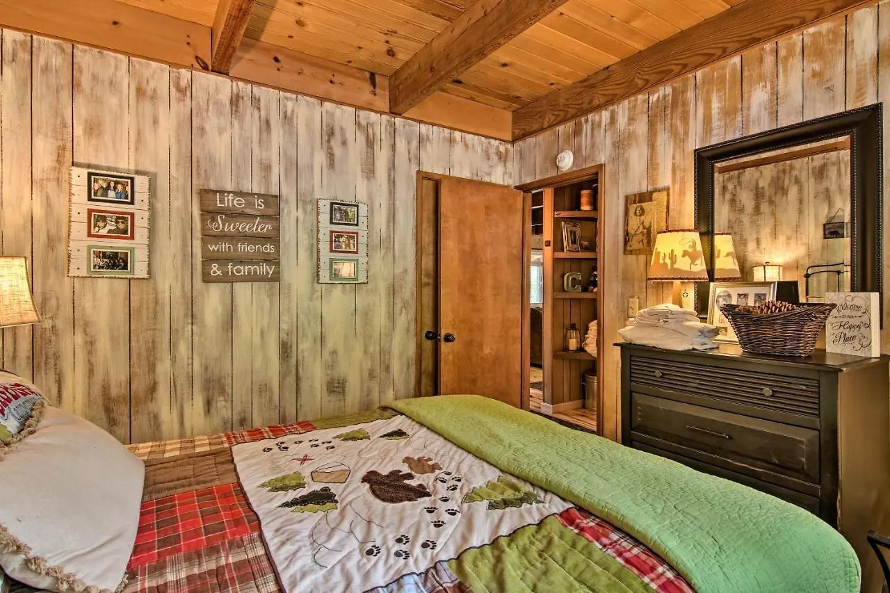 Private Tahoe Mtn Cabin Backing To The Forest! 南太浩湖 美国