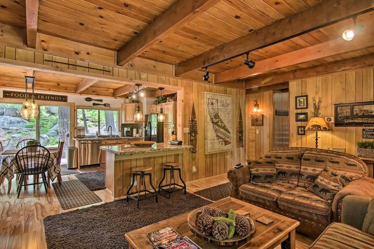 度假居 Private Tahoe Mtn Cabin Backing To The Forest! 南太浩湖